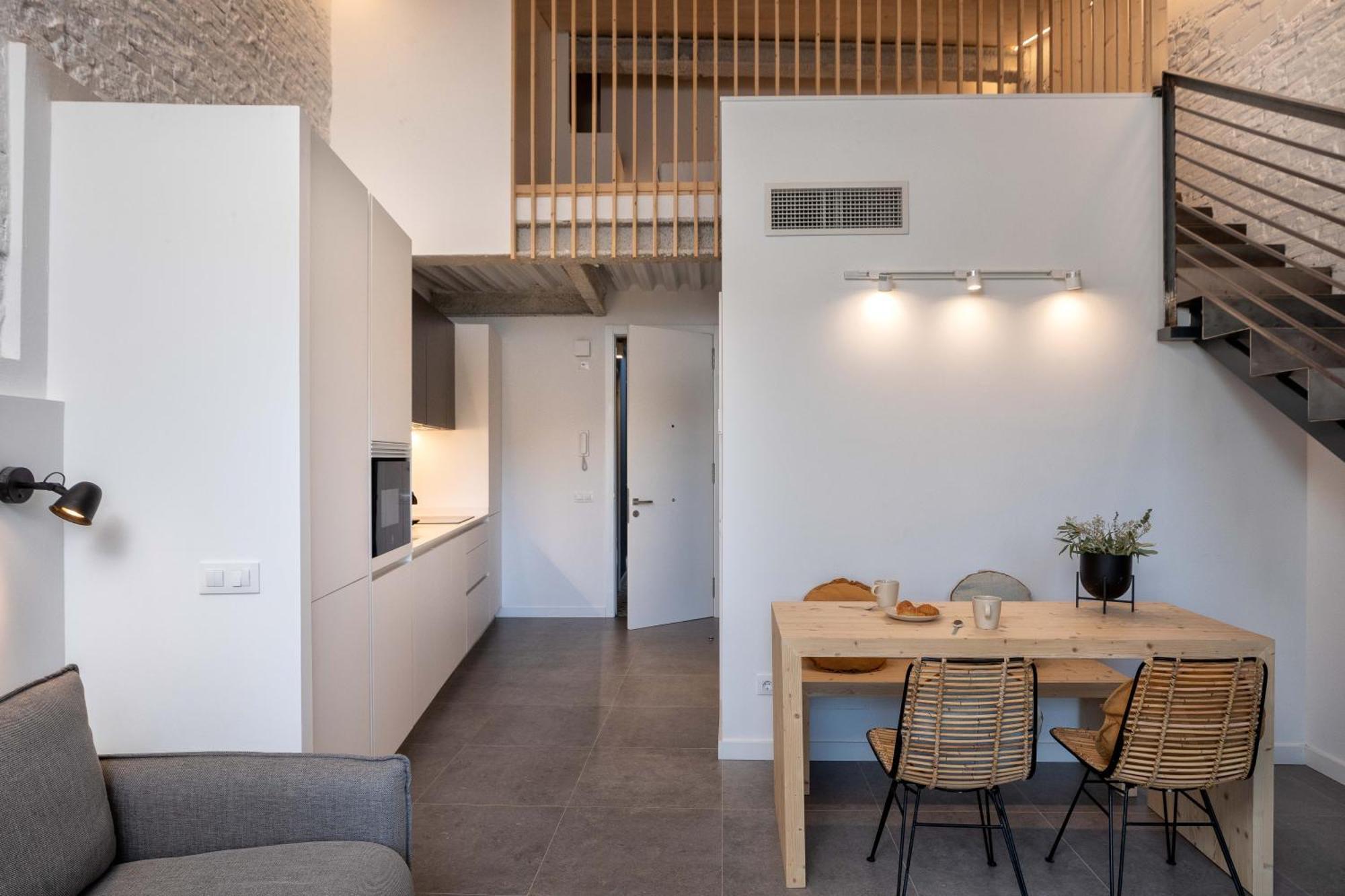 Flateli Barca 11 * Girona