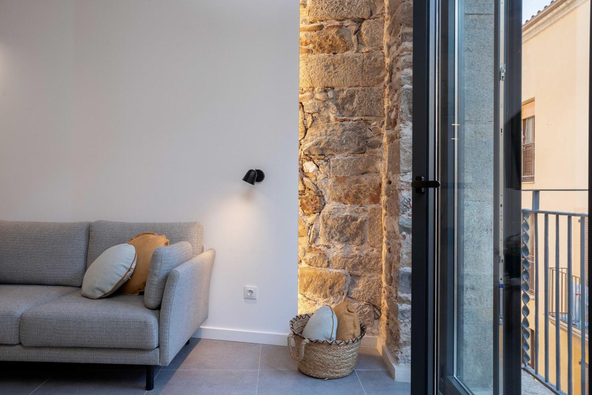 Flateli Barca 11 Girona