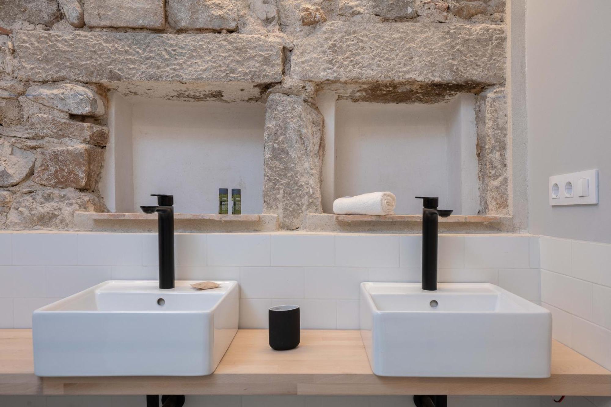 Flateli Barca 11 Appartamento Girona