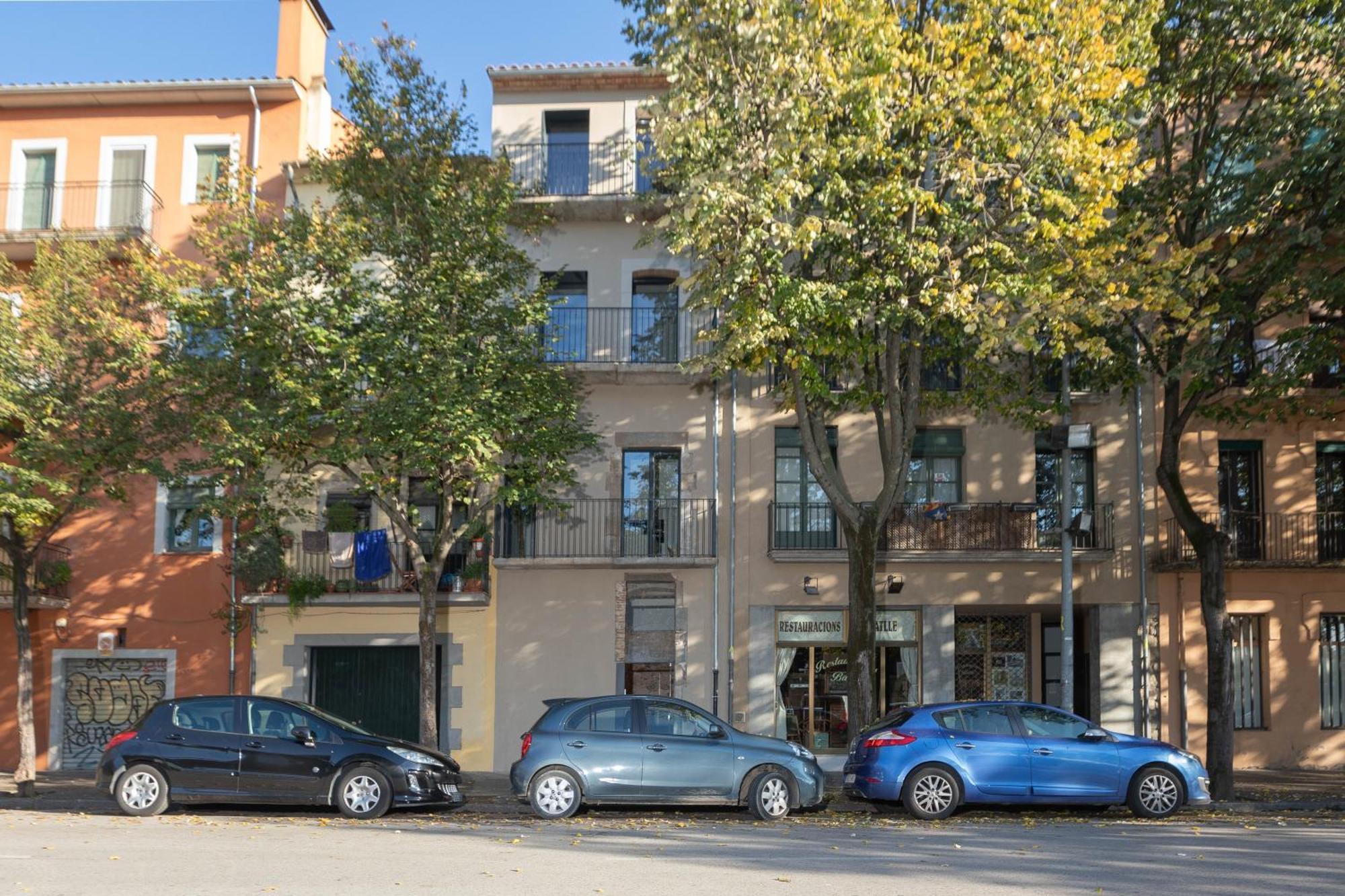 Flateli Barca 11 Apartment *