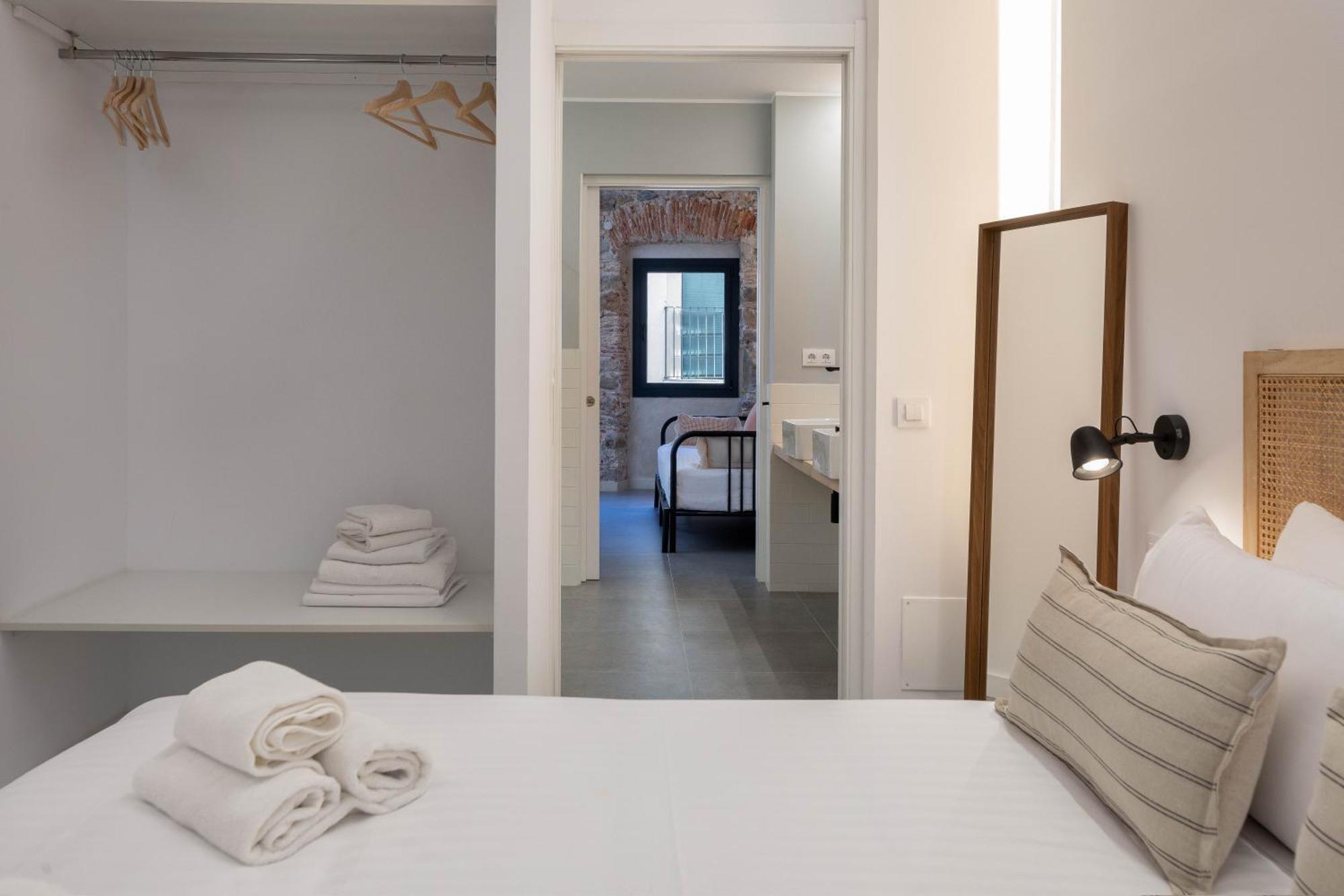 Flateli Barca 11 Apartment *