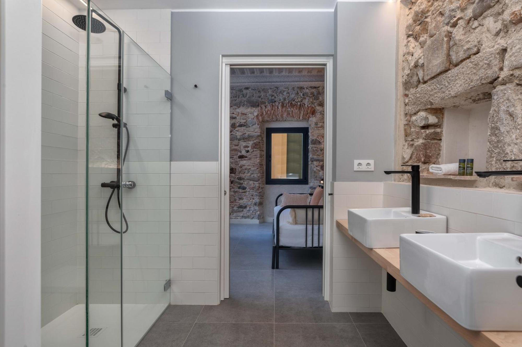 Flateli Barca 11 Apartment Girona